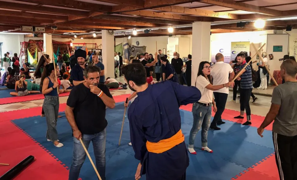 Gatka e crescita personale Pratica di Gatka come percorso di crescita personale
